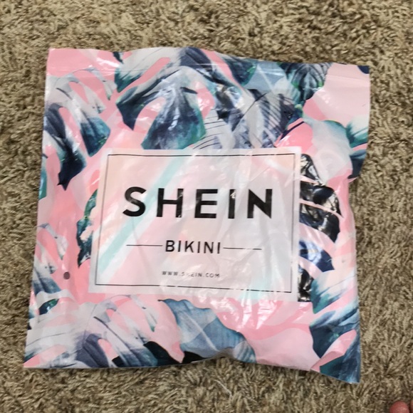 SHEIN Girls Striped High Waisted Rainbow Bikini - Picture 3 of 4
